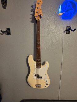 Fender p bass