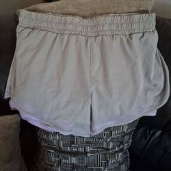 Short For Women Size M