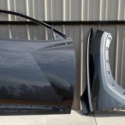 HYUNDAI TUCSON GRAY FRONT RIGHT DOOR + FENDER PASSANGER SIDE ORIGINAL 2022 2023 2024 2025
