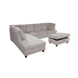 Light gray Sectional Couch with ottoman 112”