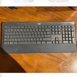 logi keyboard with usb adapter 