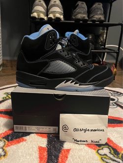 Jordan 5 Retro "Black University Blue (2026)"