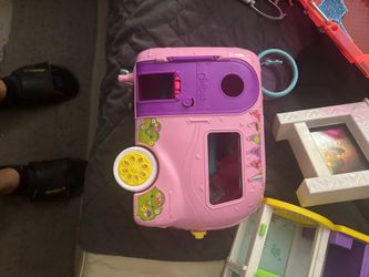 Mixed Barbie accessories
