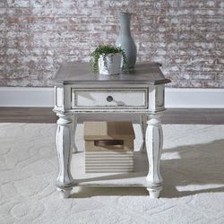 Liberty Furniture Magnolia Manor Antique White End Table