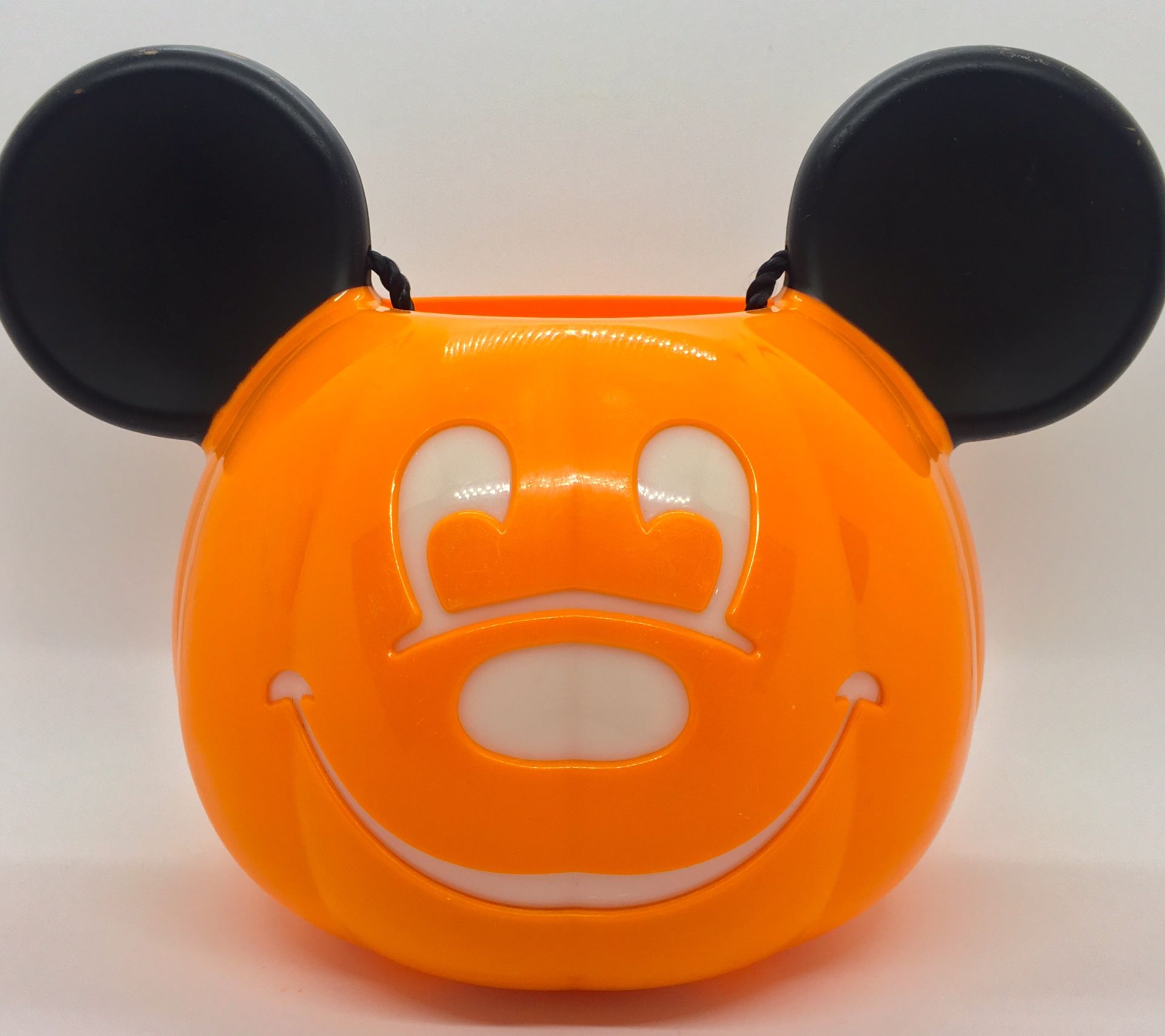 Disney Mickey Mouse Light Up Trick or Treat Halloween Pumpkin Pail Bucket