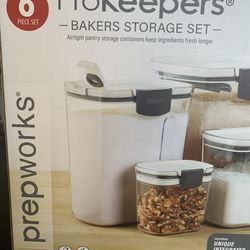 Food Storage Containers Set - New