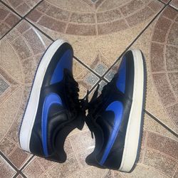Nikes 