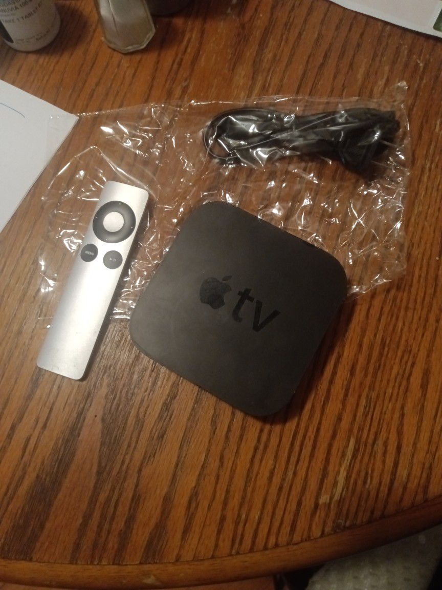 Apple Tv With Remote HDMI 