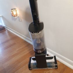 Shark Powerfins Plus Clean Sense IQ Multi Flex Stick Vacuum