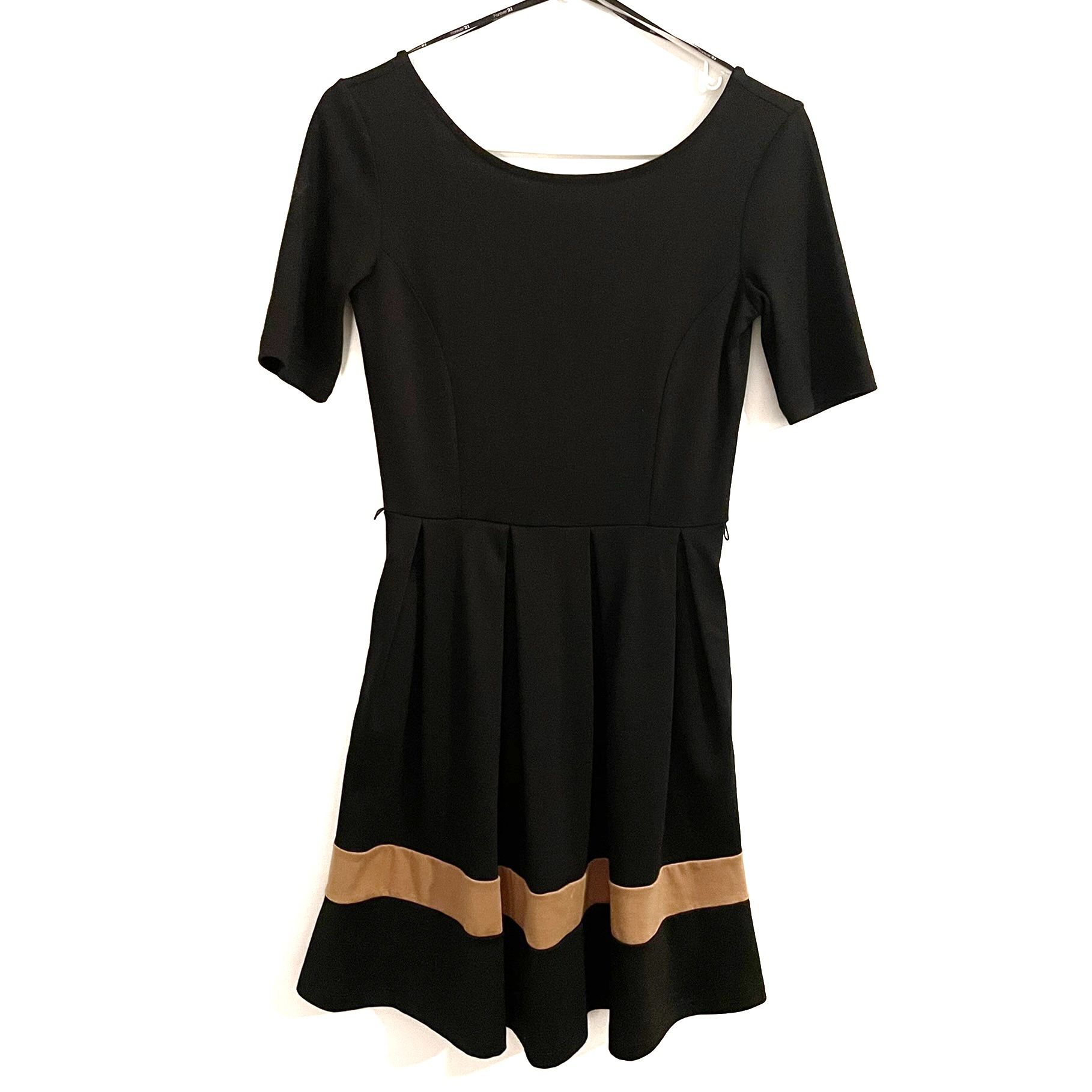 Forever 21 Black Dress