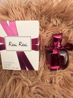 Nina ricci perfume