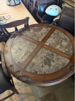 Table & chairs