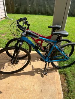 2 Bikes (Red is missing Chain) M-L Teen size