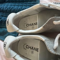 Chanel Sneakers Size 39