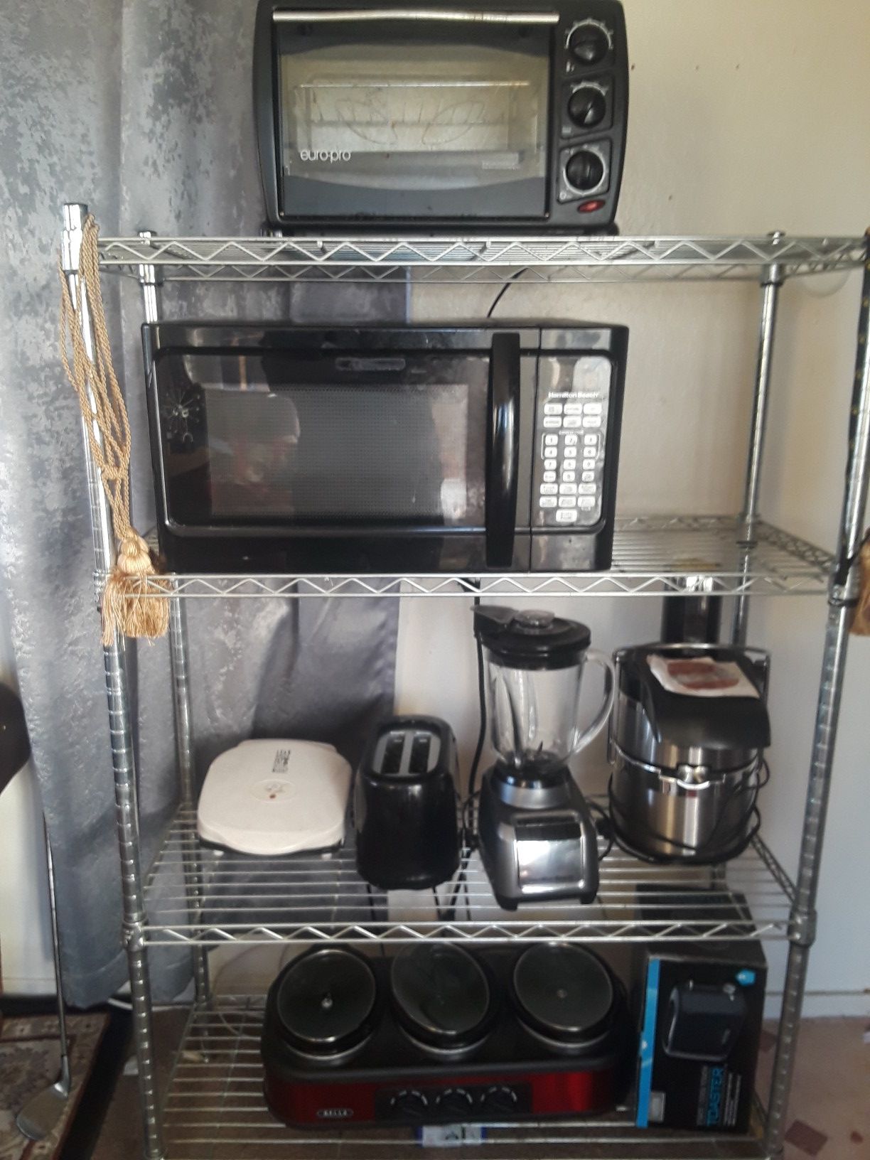 Lightly Used (microwave not included)