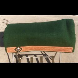 Show western pad and show pad 