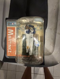 McFarlane MLB Series 10 Pedro Martinez Mets Figure (in Package)