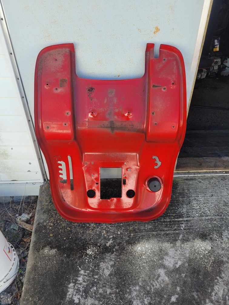 ((READ AD))((body/fender Troybilt)) Riding Mower