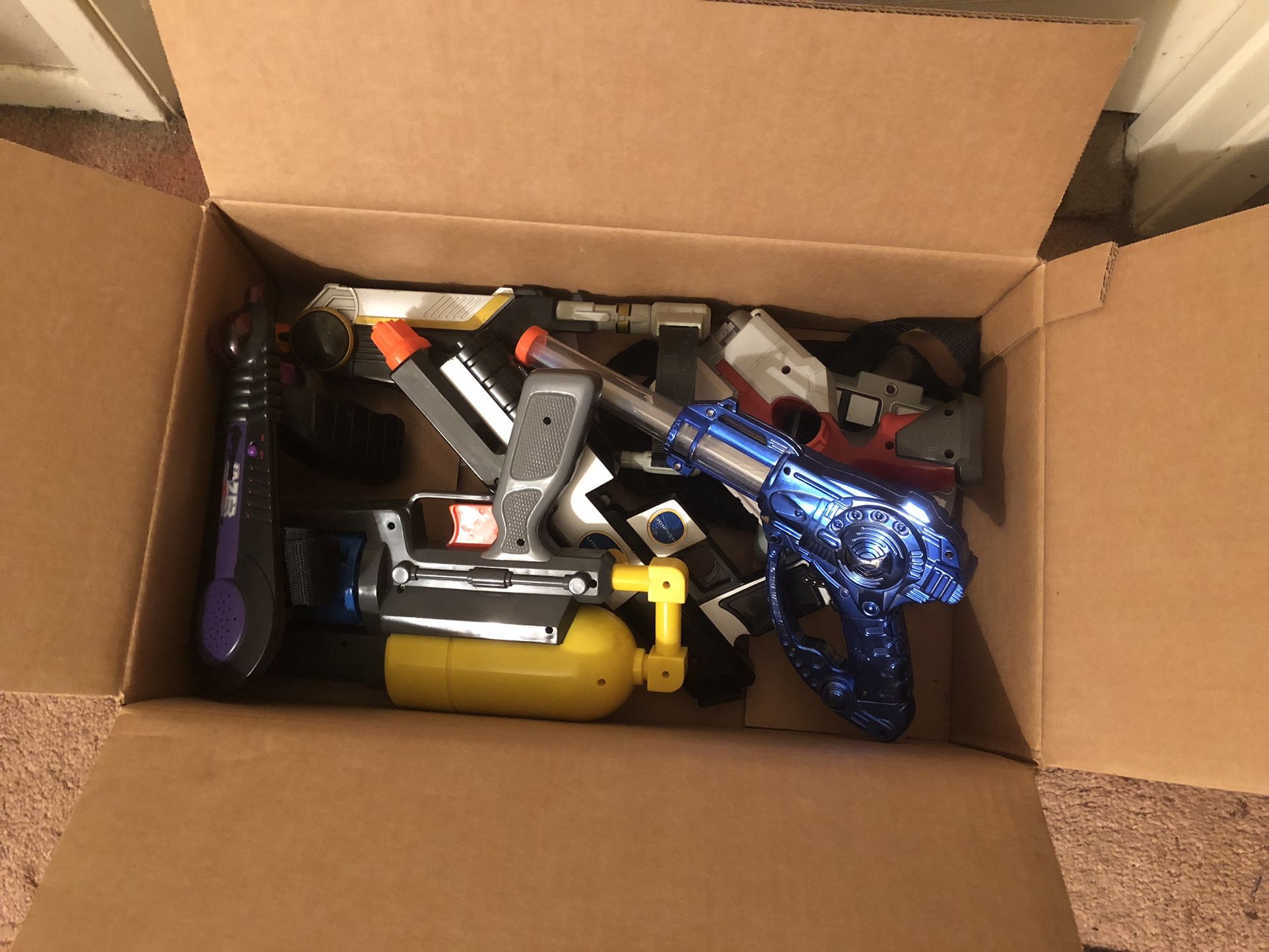 Sci-Fi Toy Blasters (Great For Costumes And Parties)