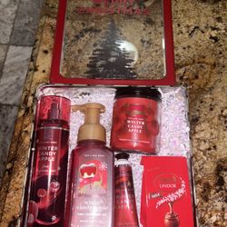 Bath & Body Works Winter Candy Apple Gift 