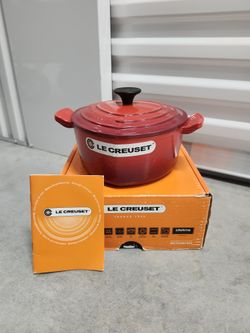 Le Creuset Enameled Cast Iron 2 Qt NEW IN BOX (Retail:$220)