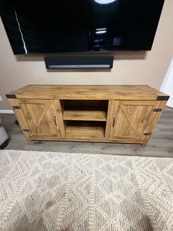 Farmhouse Barn Door TV Stand Console