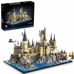 LEGO Harry Potter Hogwarts Castle and Grounds Wizarding Building Set 76419