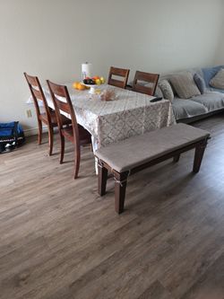Dinning Table
