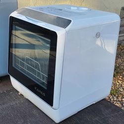 $180 KAPAS COMPACT TABLETOP DISH WASHER 