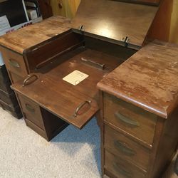 Antique Desk With Hideaway Flip Top For Typewriter 