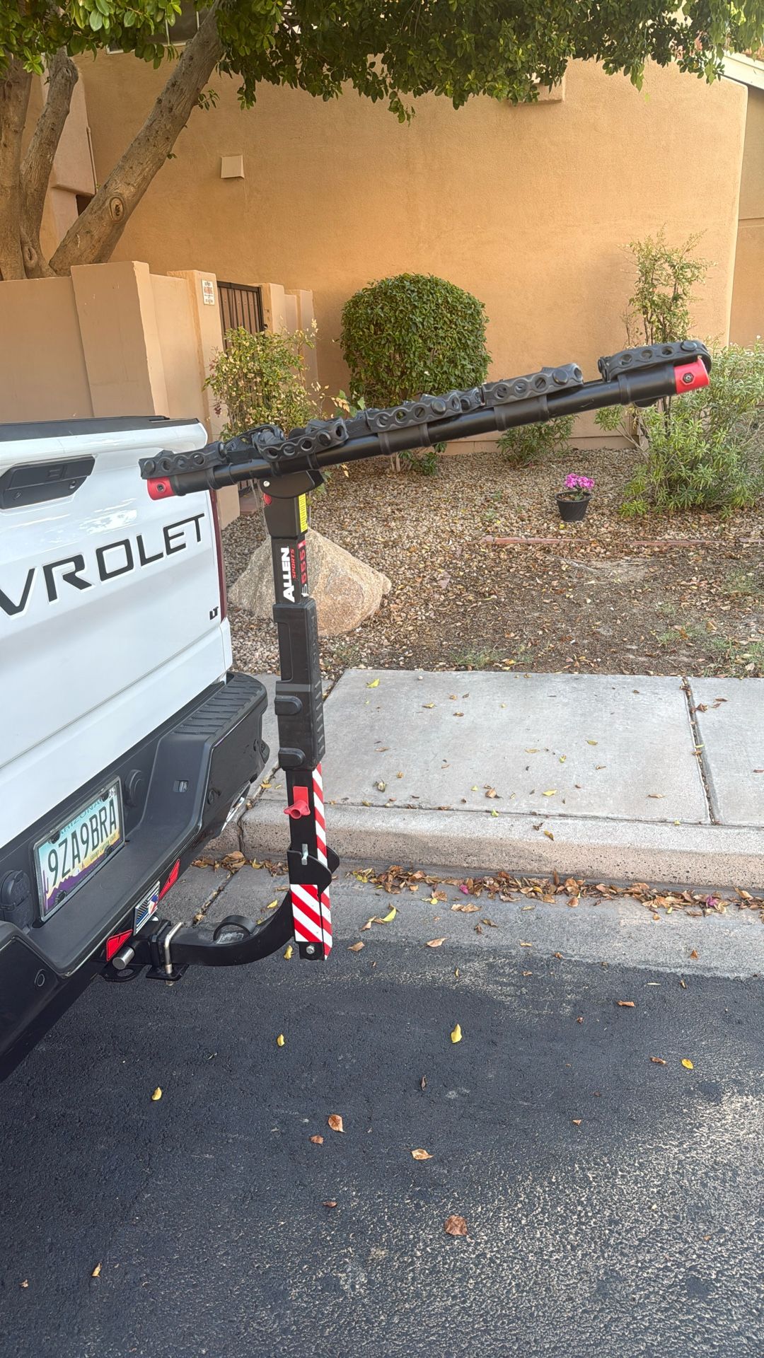 Allen Sports Premier Hitch Mounted 5 Bike Carrier S555