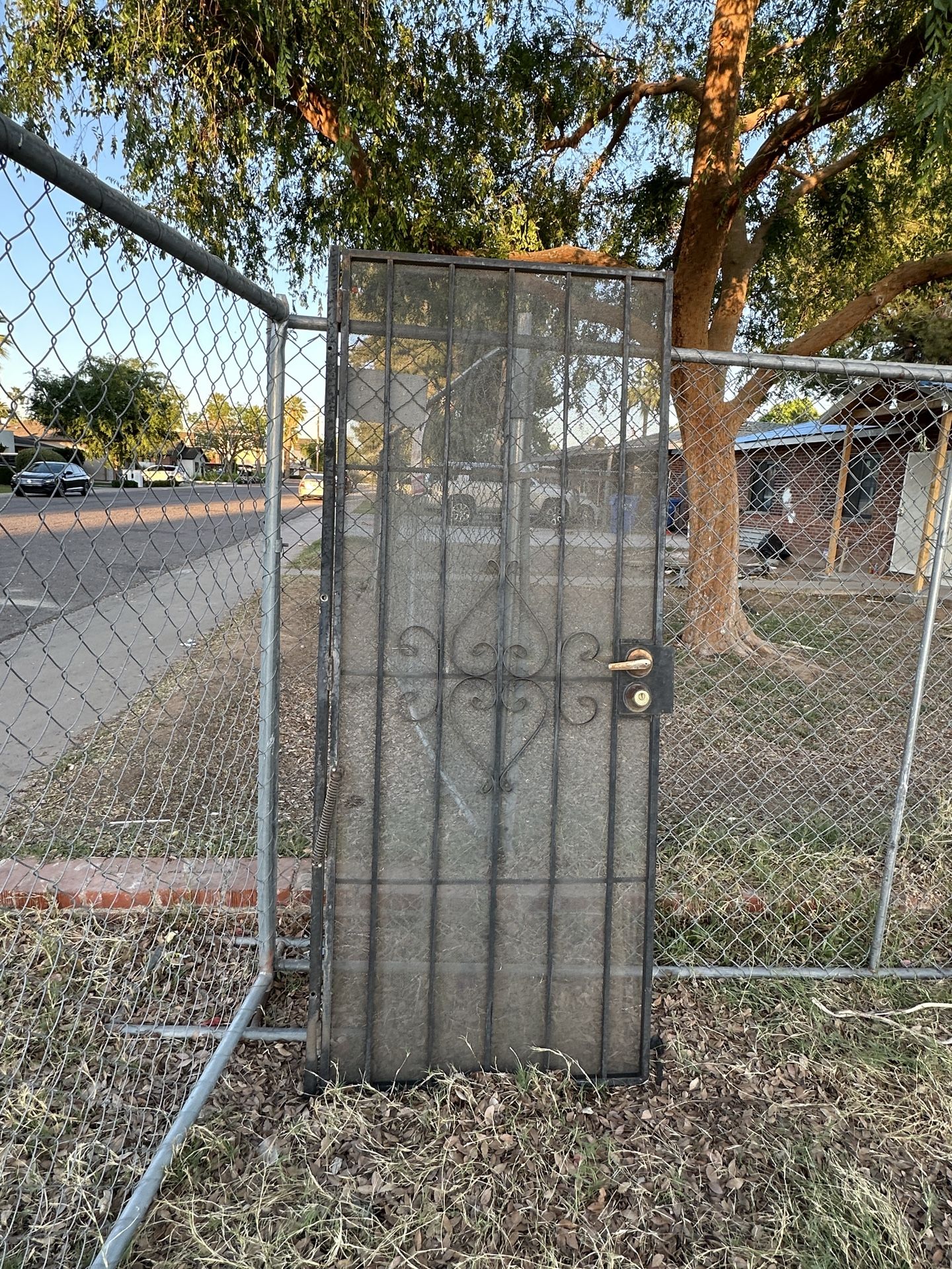 Metal Security Gate/ Screen Door With Key for Sale in Phoenix, AZ - OfferUp