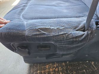 99-06 silverado seats