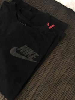 Nike size xl black t-shirt