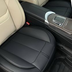 2 Leather Bottom Front Seat Covers