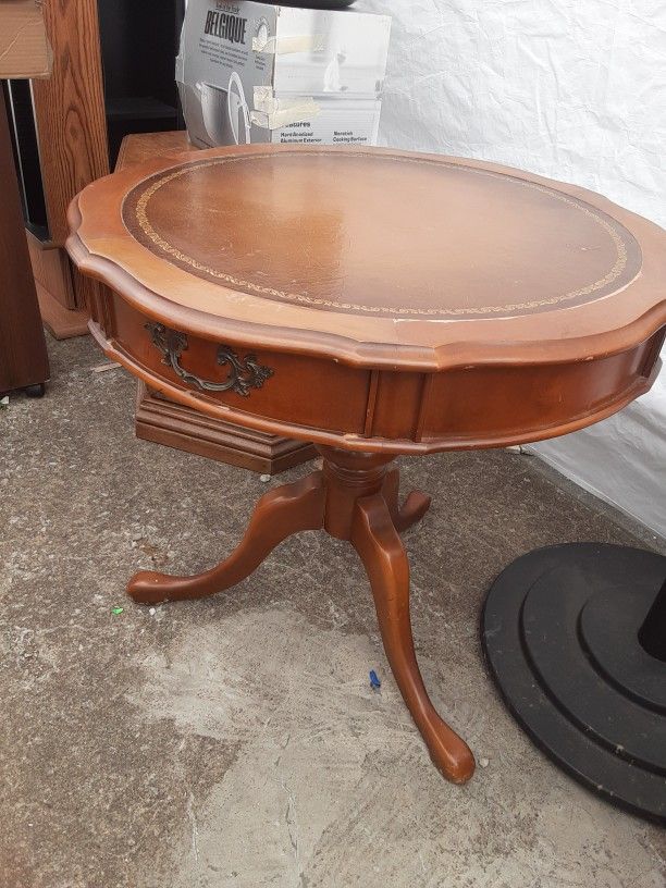 Vintage Round Table
