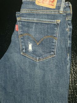 Levis