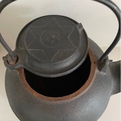 Antique Cast Iron Kettle No. 8