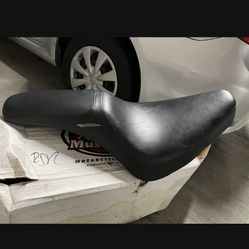 Harley Davidson  Soft Tail Seat  
