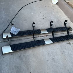 2014-2018 Chevrolet Silverado Crew Cab Running Boards