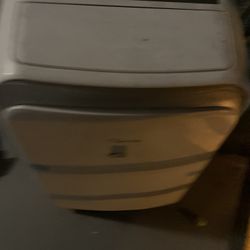Stand Up AC Unit 12k BTU