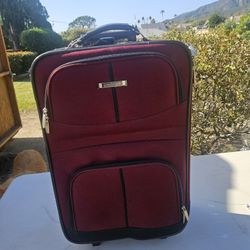 Small Carry On Luggase