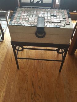 Vanity chair