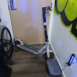 Ninebot Kickscooter Max 