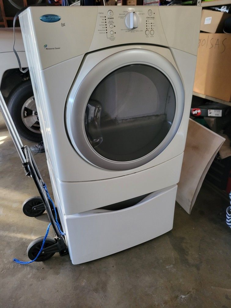 Whirlpool Duet Dryer With Storage