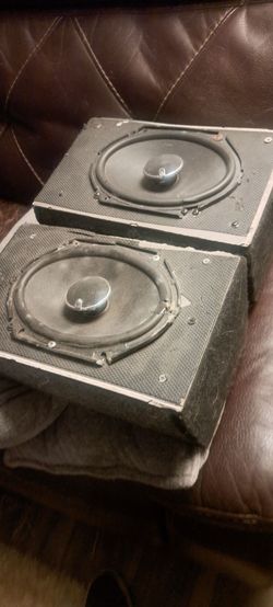 Infinity Kappa 682.11cf 5x7"/6x8" 2-Way Coaxial Speaker System w/ 6x9 speaker boxes