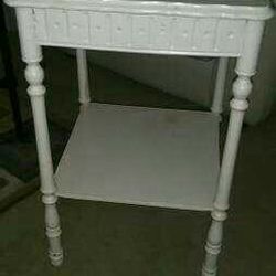 Vintage small table! Solid Wood!