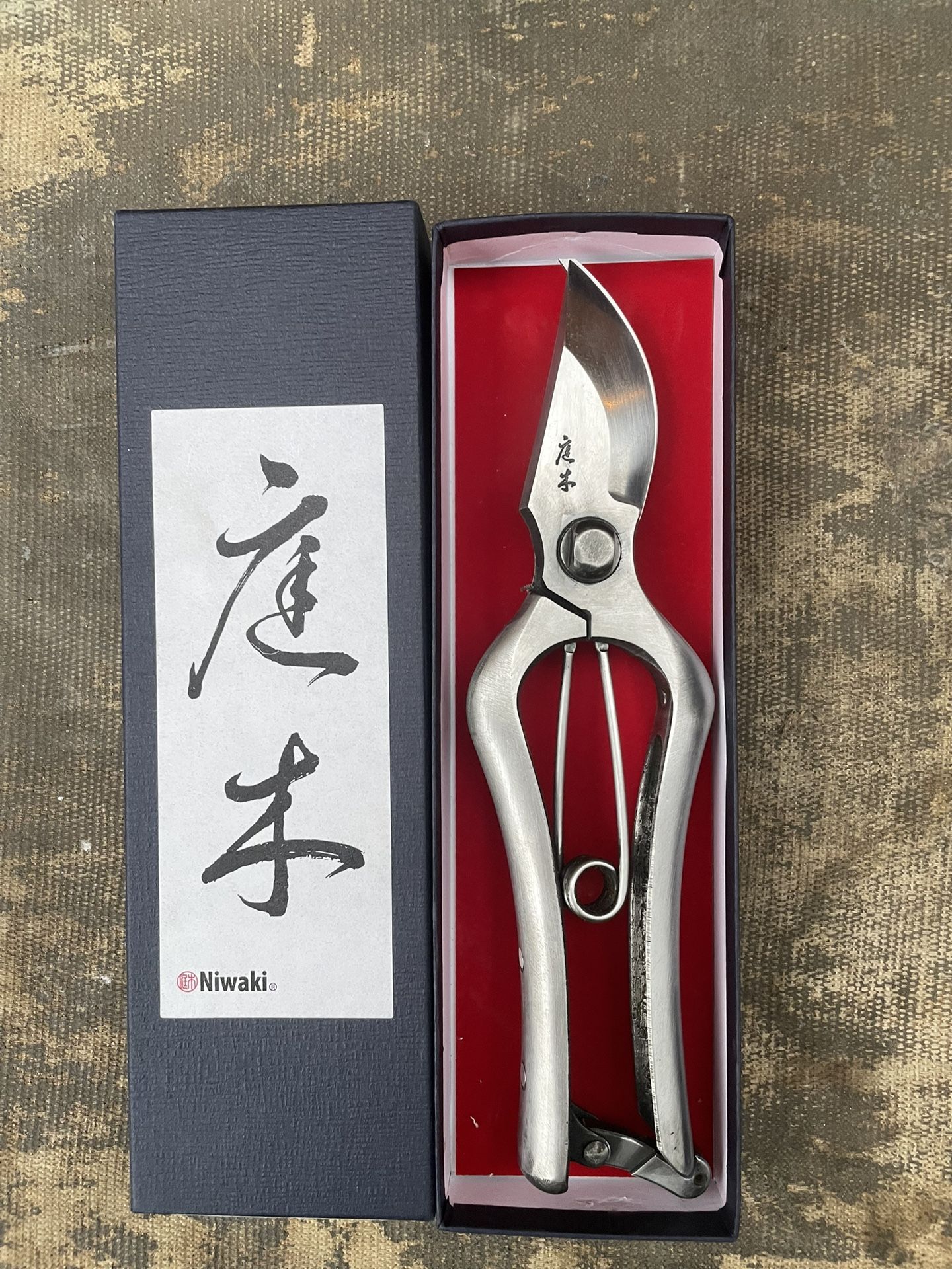 Niwaki Pro Secateurs (Pruning Shears)