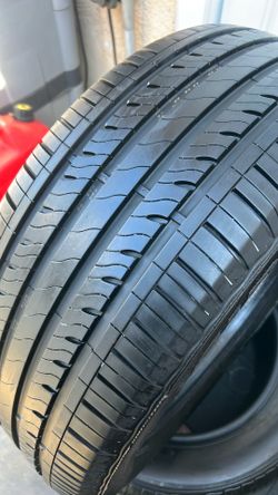 2 TIRES 235/55/17 GREAT CONDITION