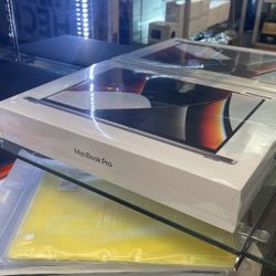 16”MacBook Pro M1 Max 32gb Ram Tb Ssd 